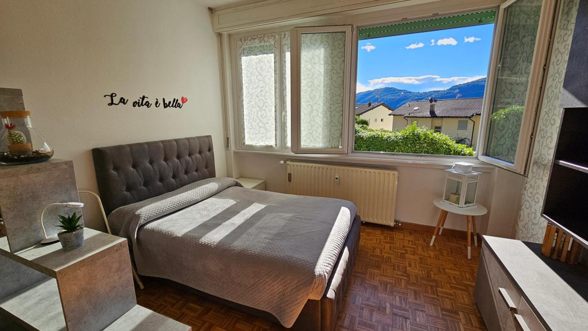 Ferienwohnung Dana'S House Campione dʼItalia Exterior foto